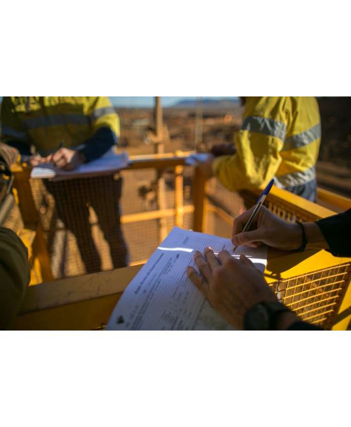 Contractor Baseline Risk Assessment - 300 to 599 Employees